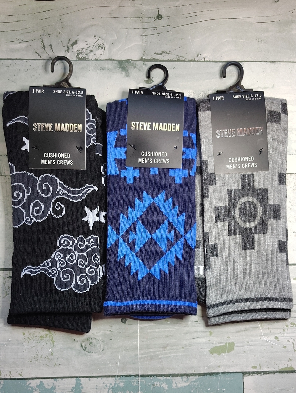 🧦Steve Madden Cushioned Crew Socks 3 Pr. patterned set 6-12.5🧦